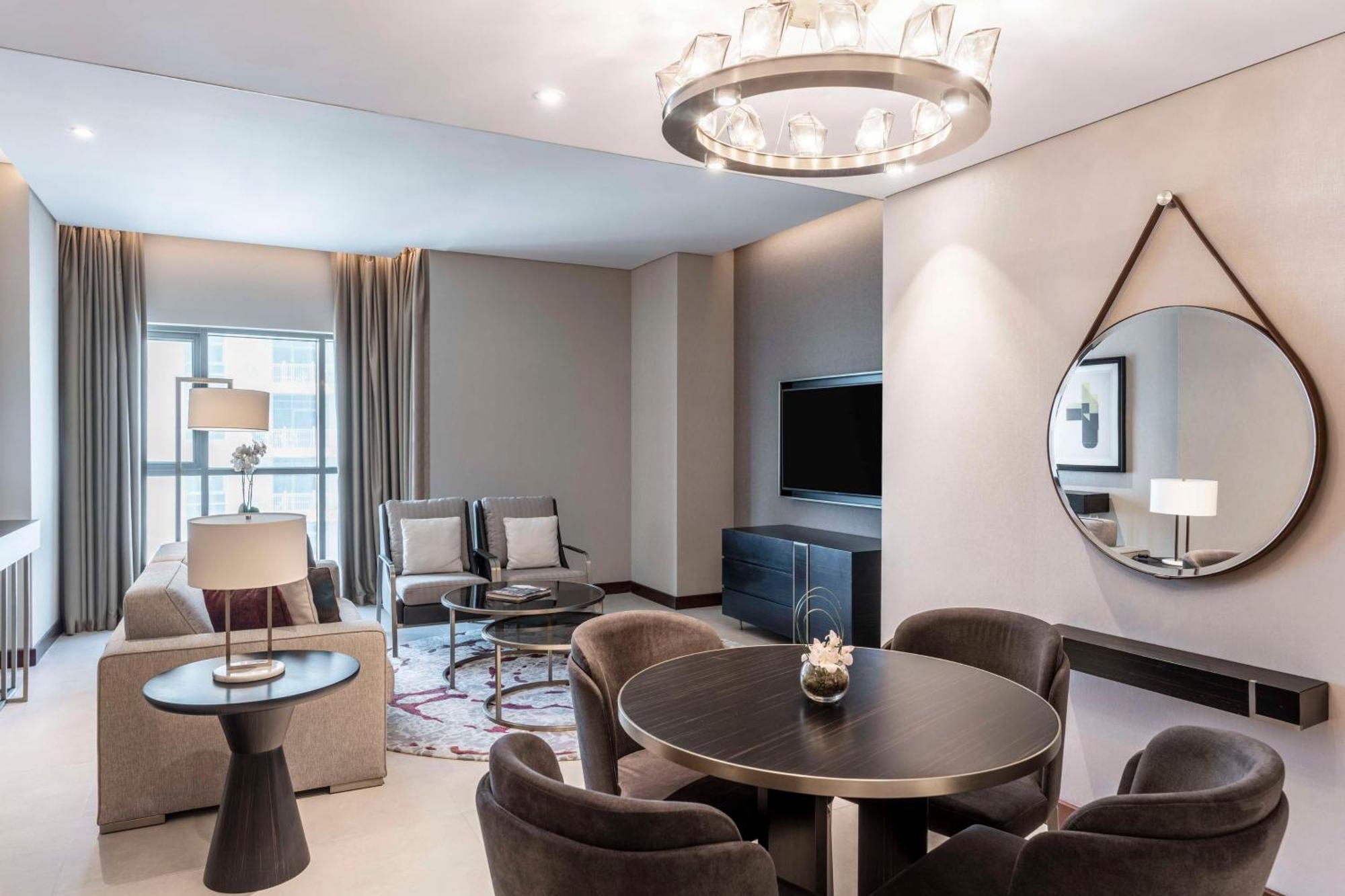 Hotel Hilton Doha The Pearl Esterno foto