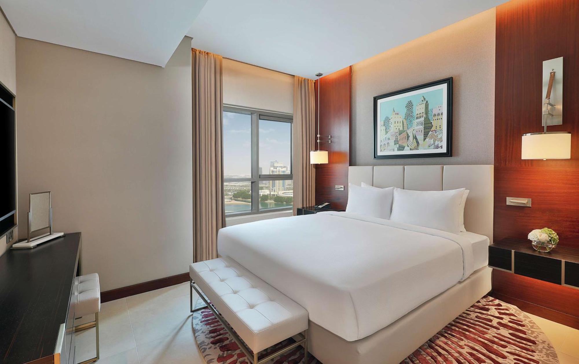 Hotel Hilton Doha The Pearl Esterno foto