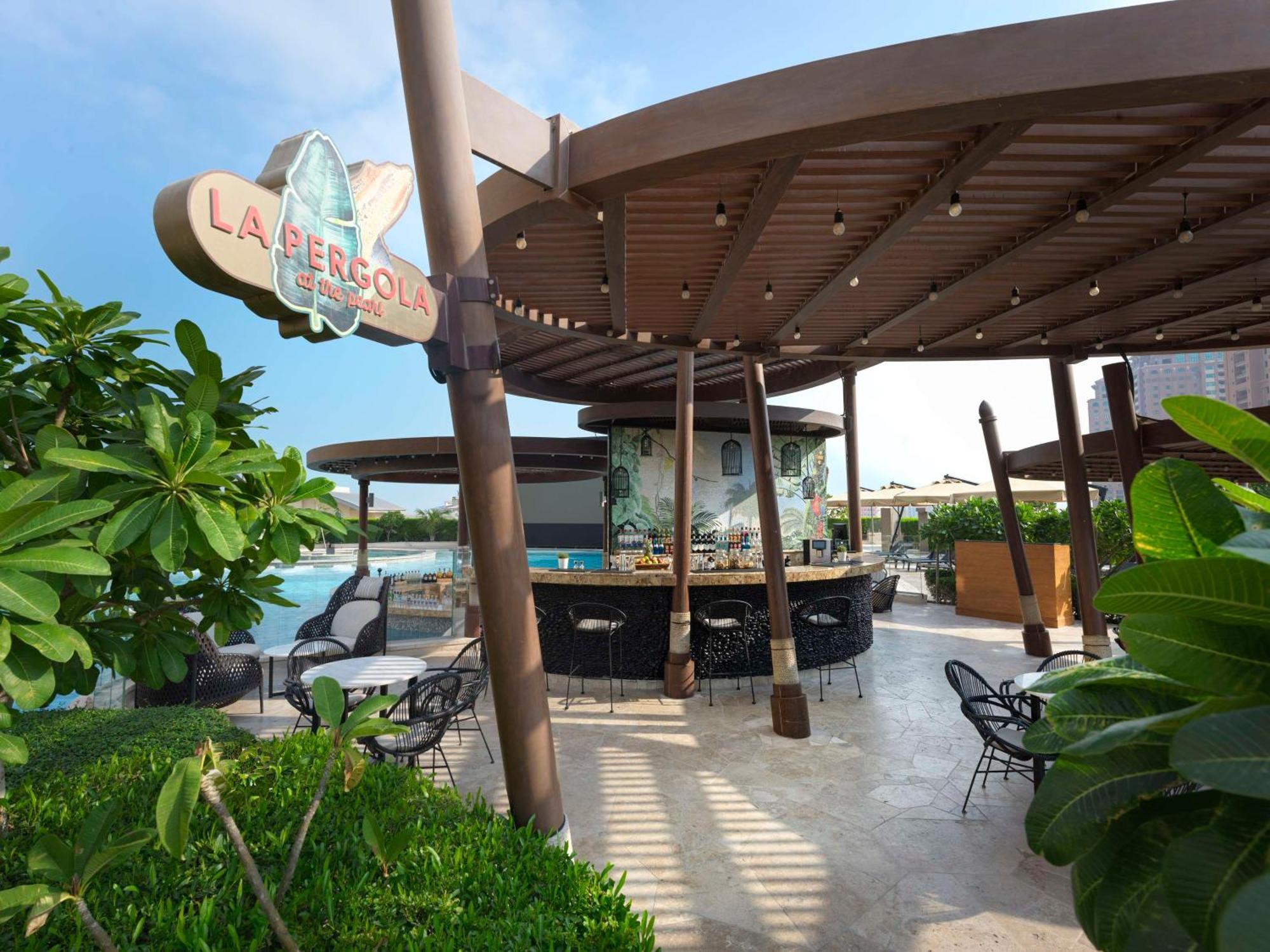 Hotel Hilton Doha The Pearl Esterno foto